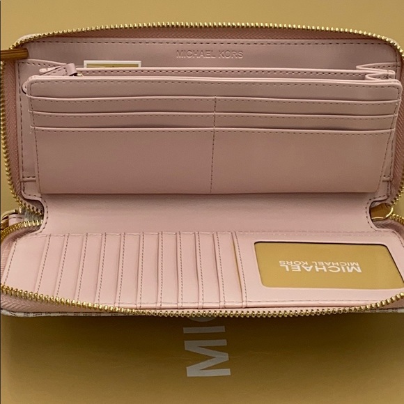 MICHAEL KORS LG CONTINENTAL WALLETS POWDER BLUSH - Picture 7 of 14